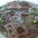 Pho 32 & Shabu photo by Eddie G.