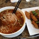 Pho Dynasty photo by Ben X.