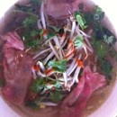 Pho Number 1 photo by Devany V.