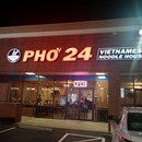 Pho 24 Atlanta photo by Fernando M.