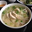 Pho Dakao photo by Alfred M.