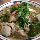 New Tung Kee Noodles photo by Steve Y.