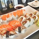 Hama Sushi photo by Alyx H.