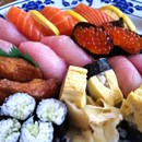 Tani's Japanese Kitchen & Sushi Bar photo by Jessica W.