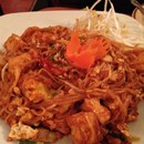 Red Garlic Super Thai Cuisine photo by Tiffany L.