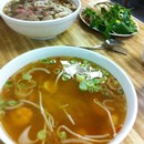 Pho Hoa Lao No 2 photo by Jocelyn C.