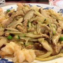 Mountain King Chinese Restaurant photo by Joon Ho L.