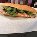 Trang Tien Vietnamese Restaurant photo by Thomas R.