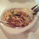 Pom's Thai Taste photo by Lina B.