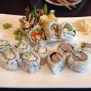 En Sushi photo by Ryan A.