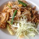 Yak Thai Cuisine photo by Waël Naz