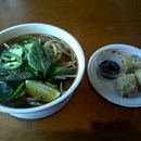 Noodle Bowl photo by John Westworth