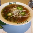 Pho Hoa Noodle Soup photo by Peter Chang