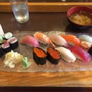 Itto Sushi Restaurant photo by Andrew Sabene