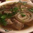 Pho Hoa Noodle Soup photo by Chee Ming Jang