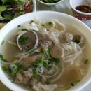 Huong Lan Restaurant photo by T Tobing