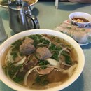 Pho Nam Restaurant photo by Rosa Hernandez