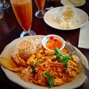 TEP THAI- Angelic Cuisine photo by Charity T. Intellichick