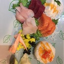 Toyo Sushi photo by Pauline Lee