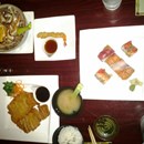 Yama Sushi Bar photo by Natalie Kimura