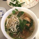 Hilo Rice Noodle Soup Restaurant photo by Damián Robledo