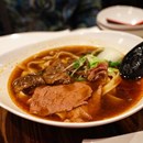 Beef Noodle No 1 photo by Tohru Kao