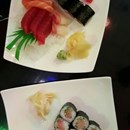 U-Sushi photo by Betty Wong