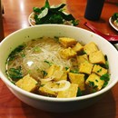 Pho Cali photo by Andy Osuna