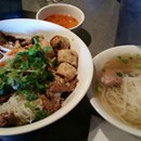 Pho Pasteur photo by Trinh Ha