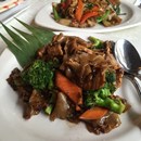 Pom's Thai Taste photo by VIEWWO OPASSATHAVORN