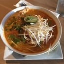 Manola's Thai & Vietnamese Cuisine photo by Kathleen Holloway
