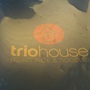 Trio House photo by Oscar "Del ☊ Brian" Rangel