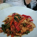 TUE Thai Food photo by Noom Kanchanavijaya