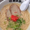 Hakata Ramen Shinsengumi photo by Masashi Shibata